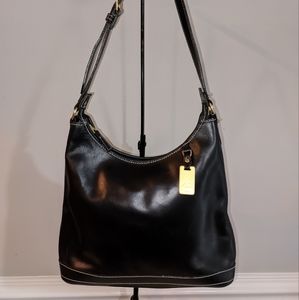 Black leather Dooney and Bourke purse
